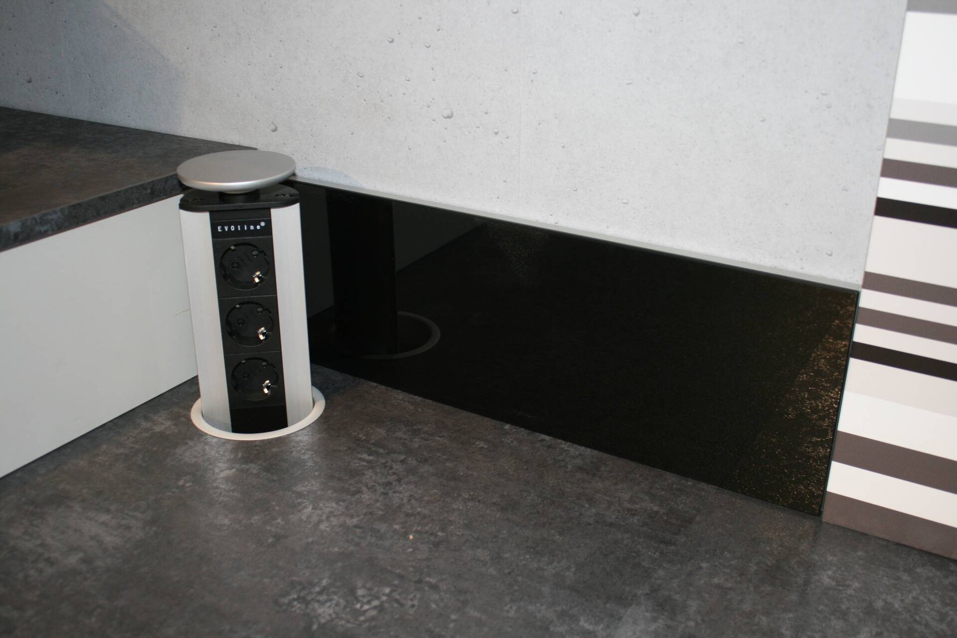 Einbauküche Tosca Vito ca. 0x0x0 cm | Möbel Inhofer