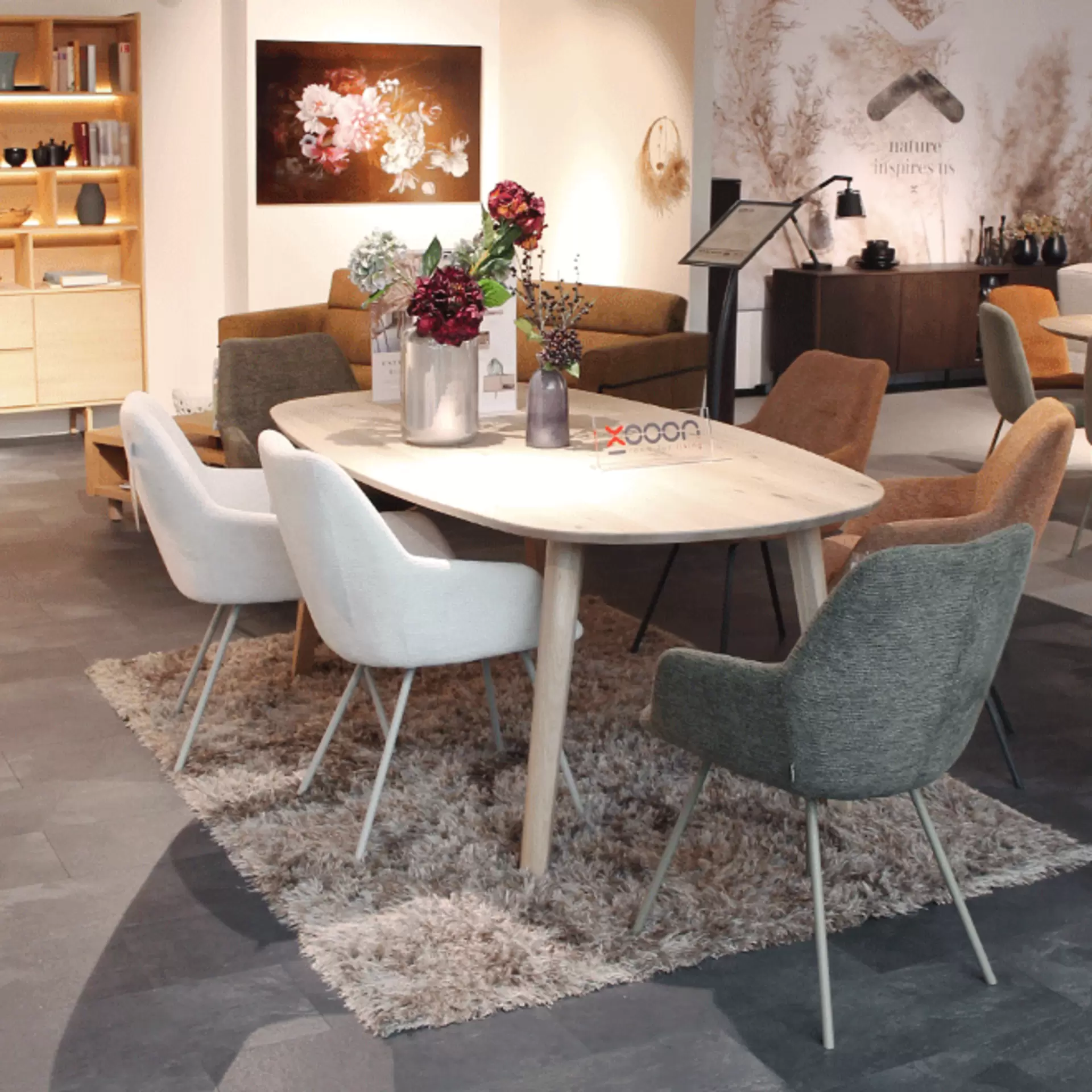 Die aktuelle Xooon Esszimmer-Kollektion bei Möbel Inhofer