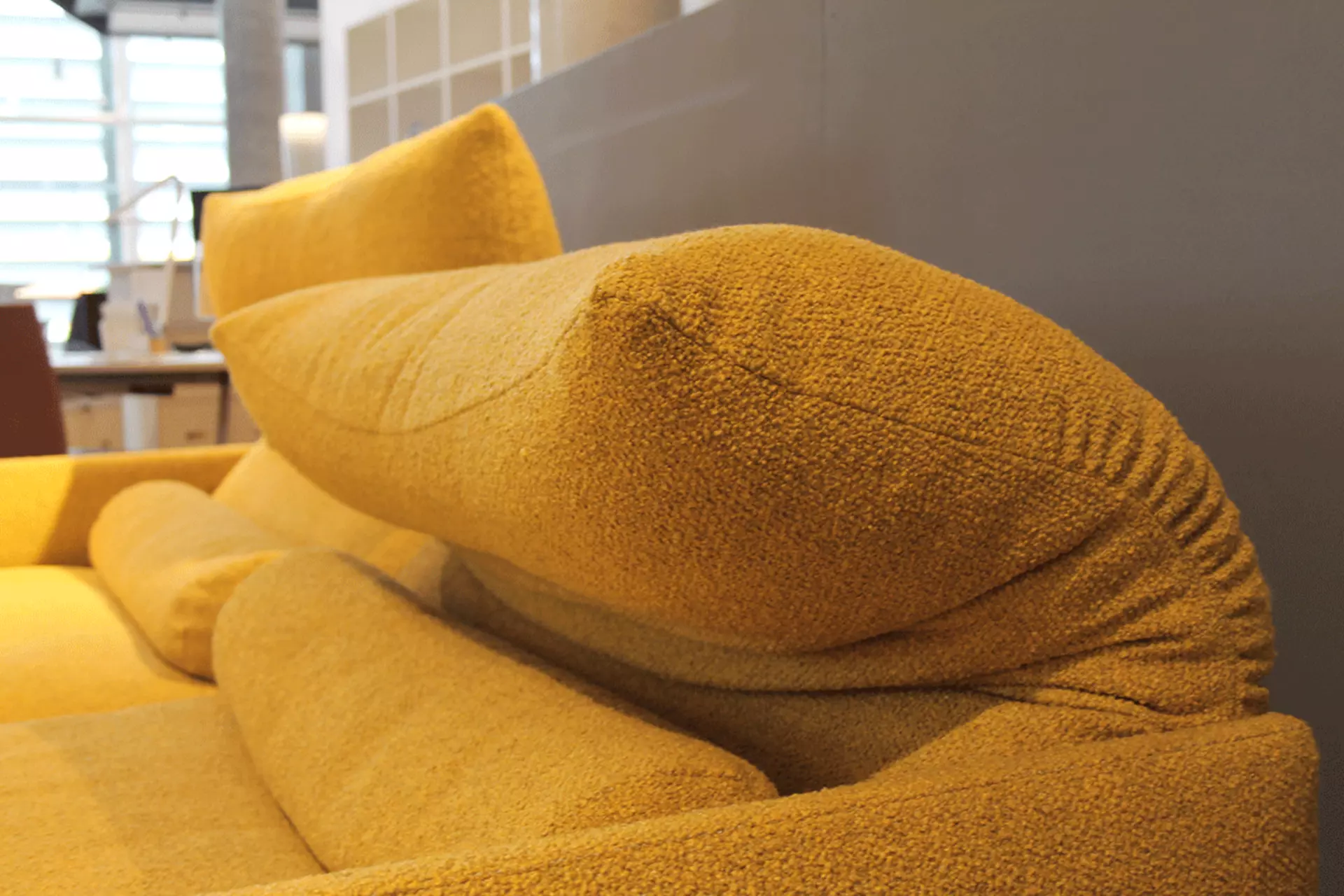 Avalanche Sofa  COR 