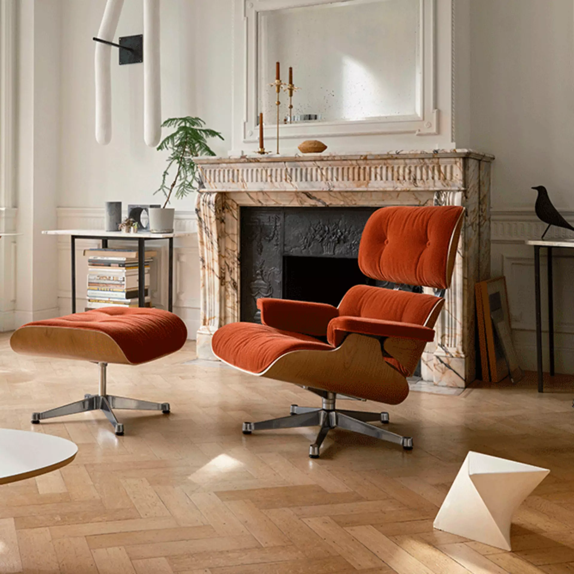 Der Eames Lounge Chair mit Stoffbezug Calma