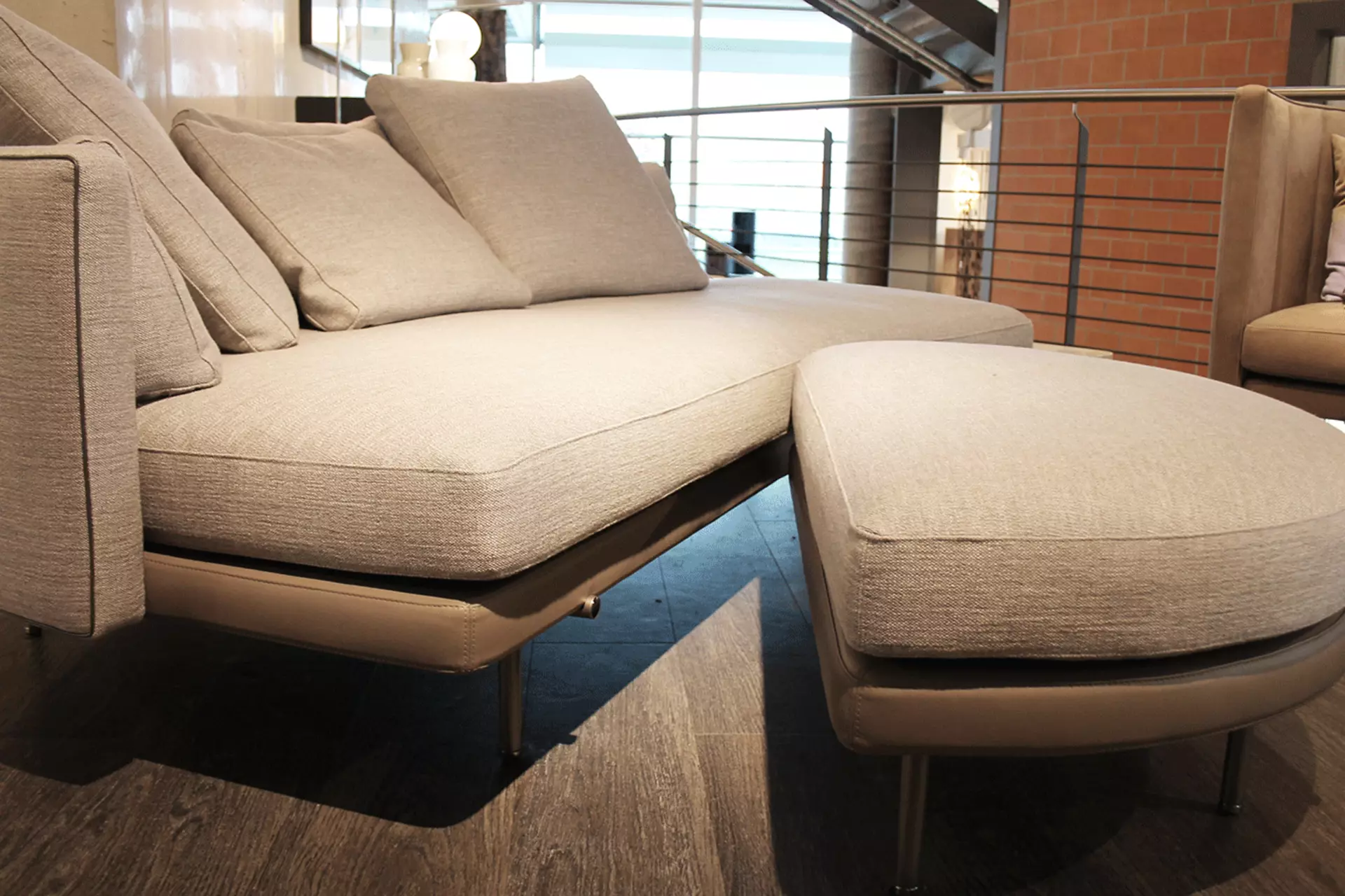 TORII Sofa + Hocker Minotti 