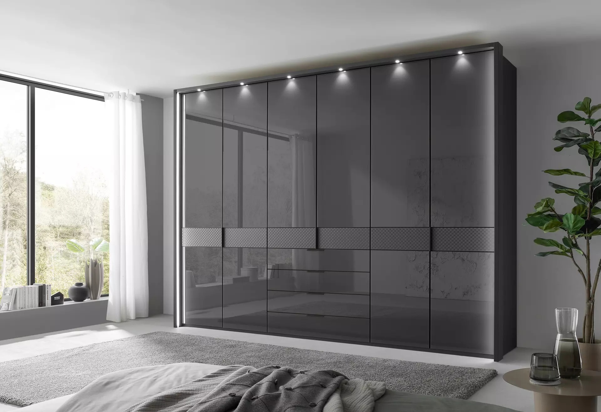 Drehtürenschrank