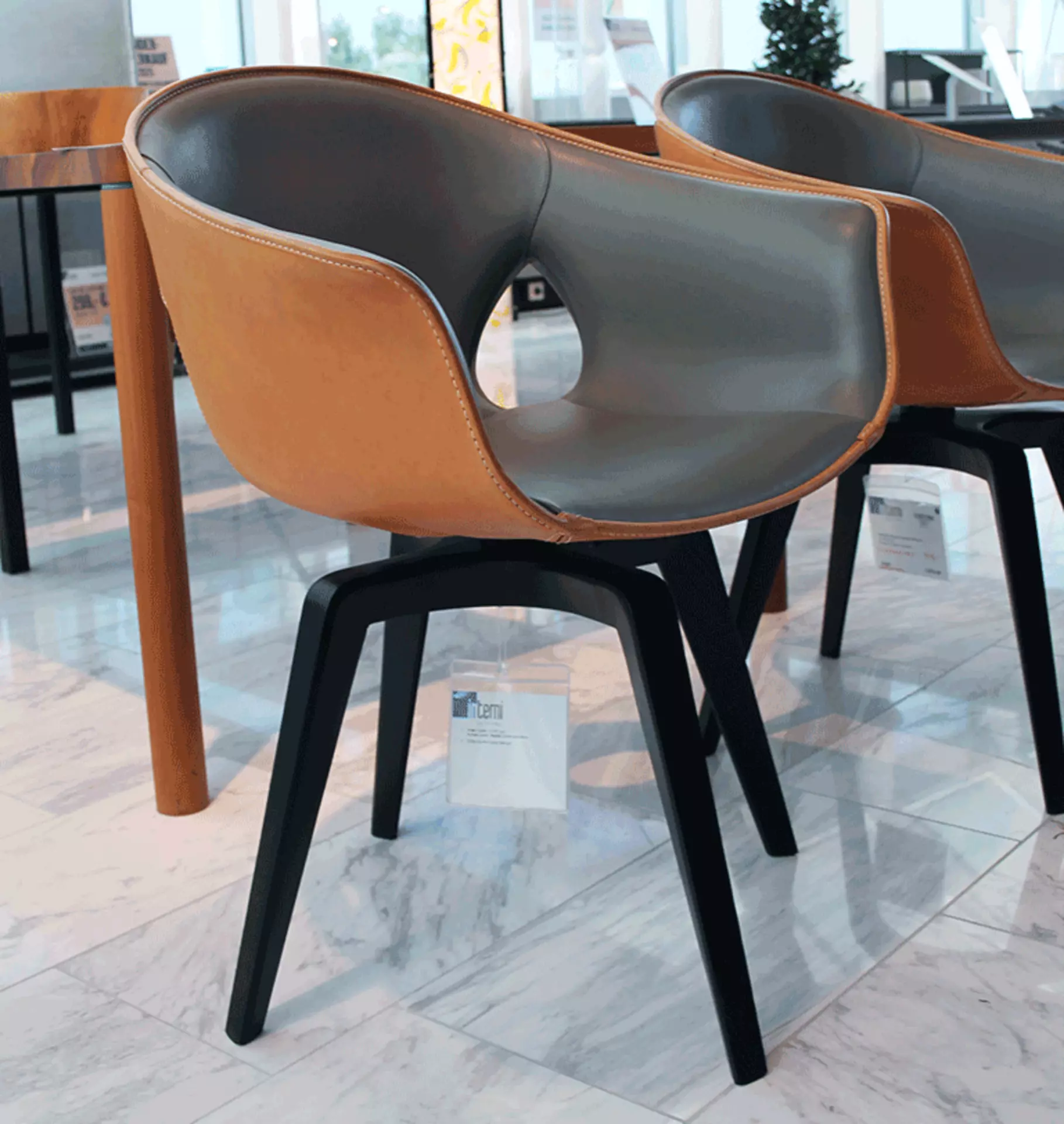 GINGER Sessel drehbar Poltrona Frau 