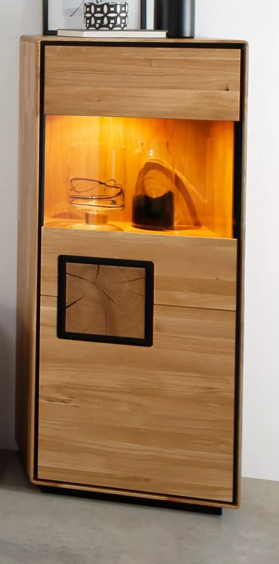 Highboard