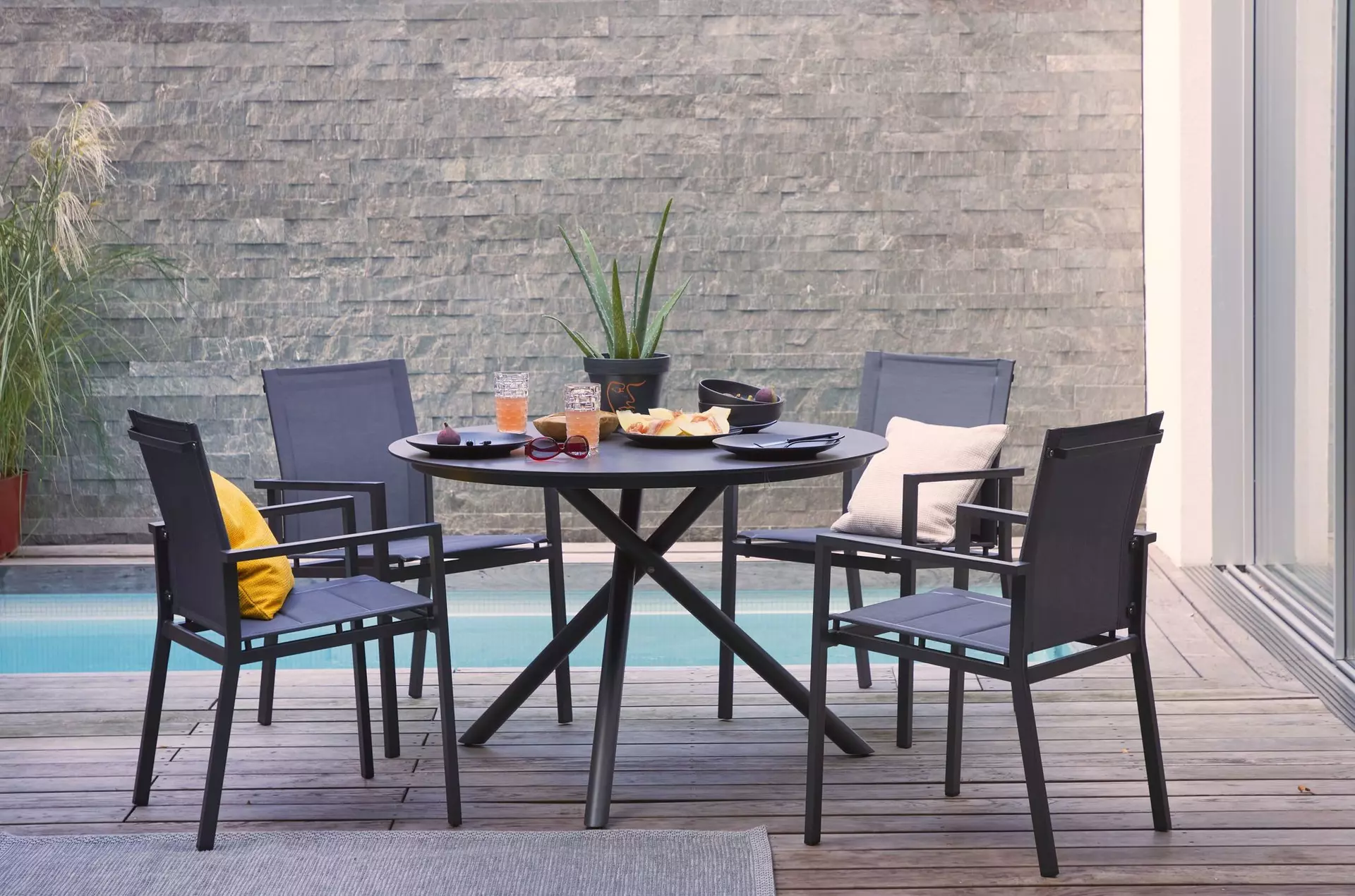 Gartentisch ALINA II Outdoor Metall 110 x 75 x 110 cm