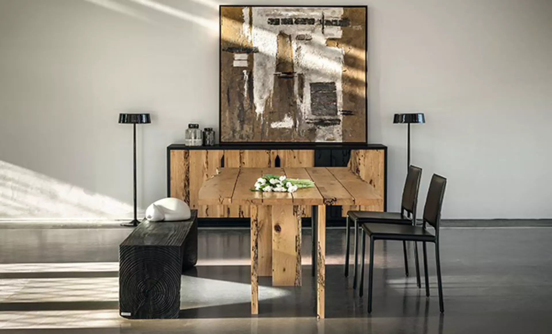 Designermöbel aus Massivholz von RIVA bei interni by inhofer