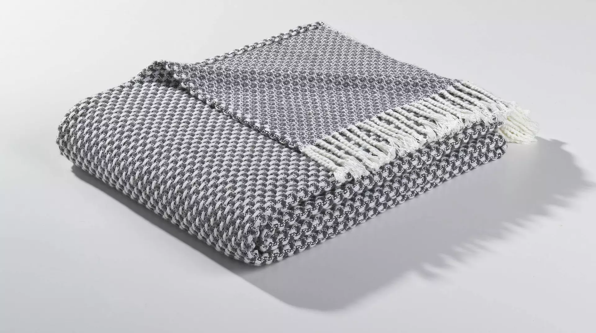 Strickdecke Emna Strickdecke mit Fransen MONDO Textil 150 x 200 cm
