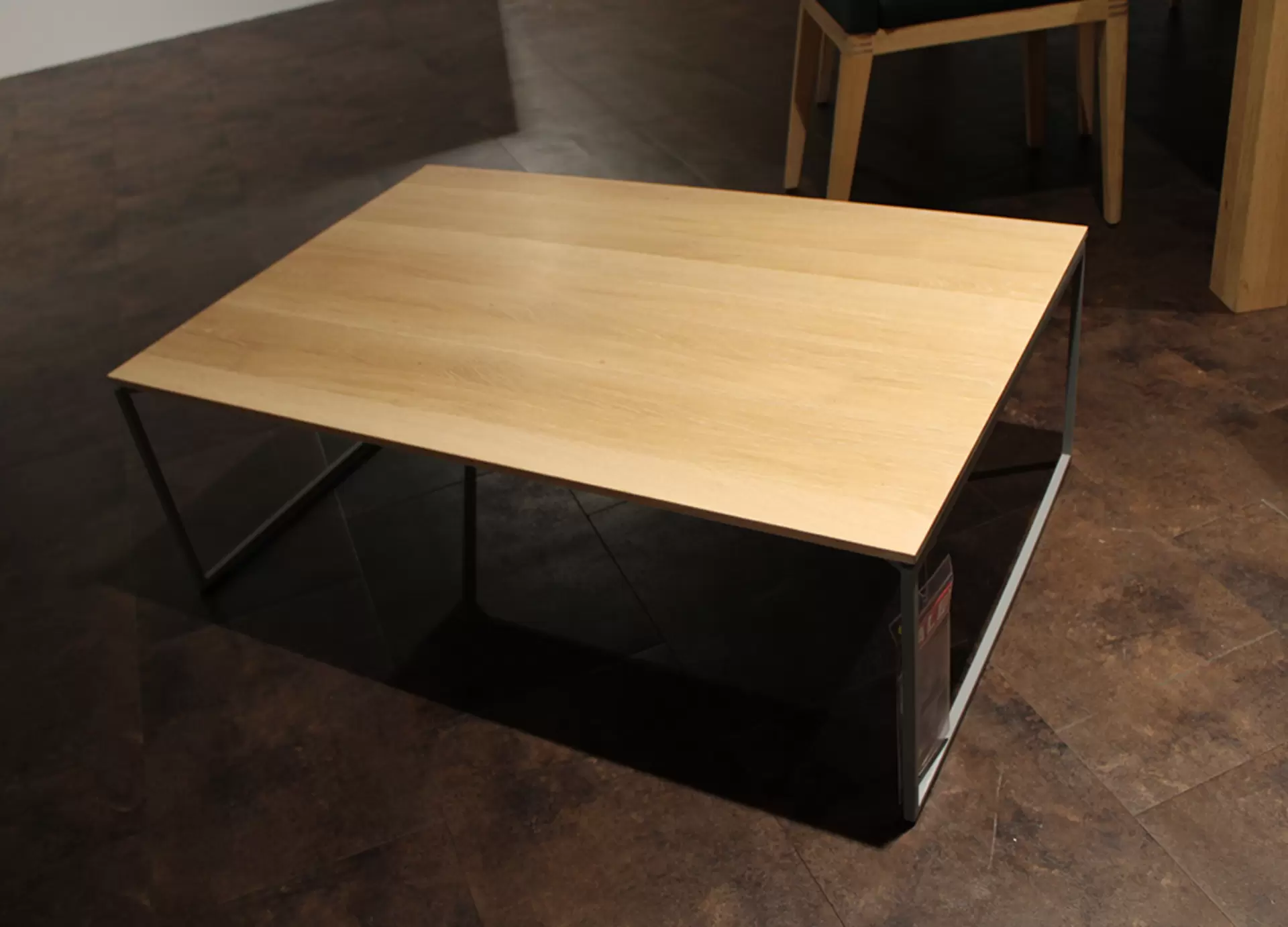 Der Couchtisch FILIGNO von Team 7 aus Eiche