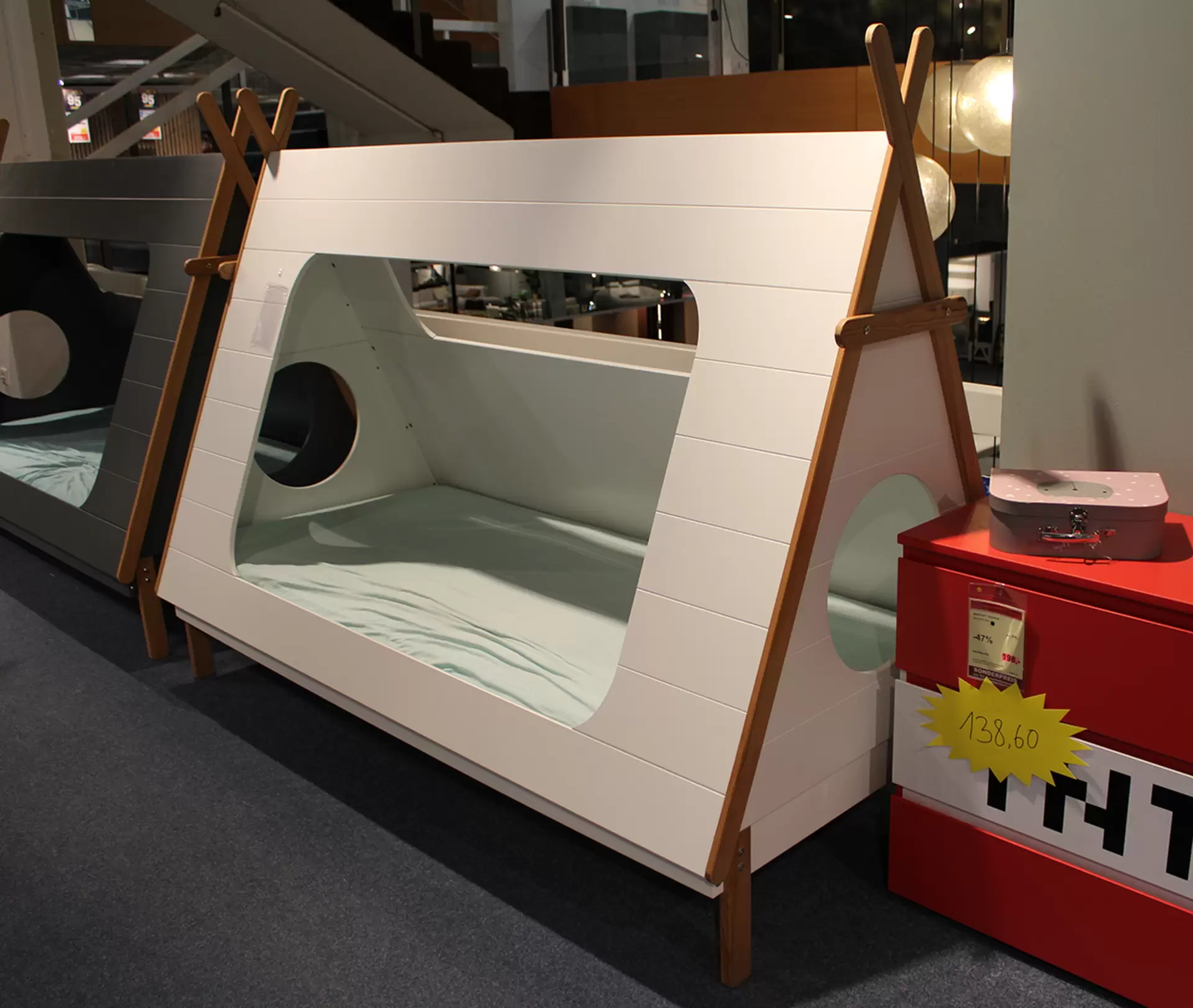 Spielbett TIPI Inkl. Lattenrost