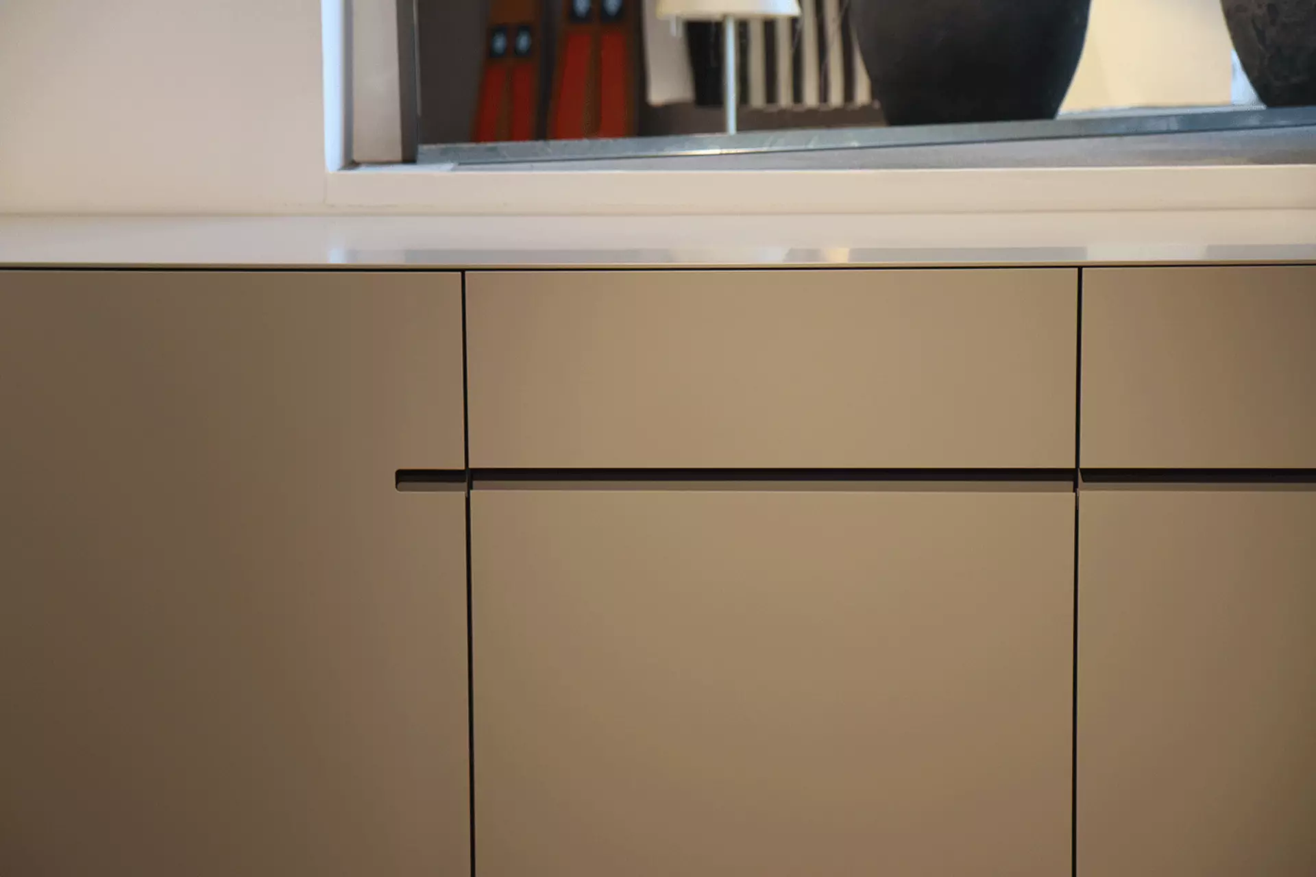 Griff als Designlinie bei Collect Plus Sideboard