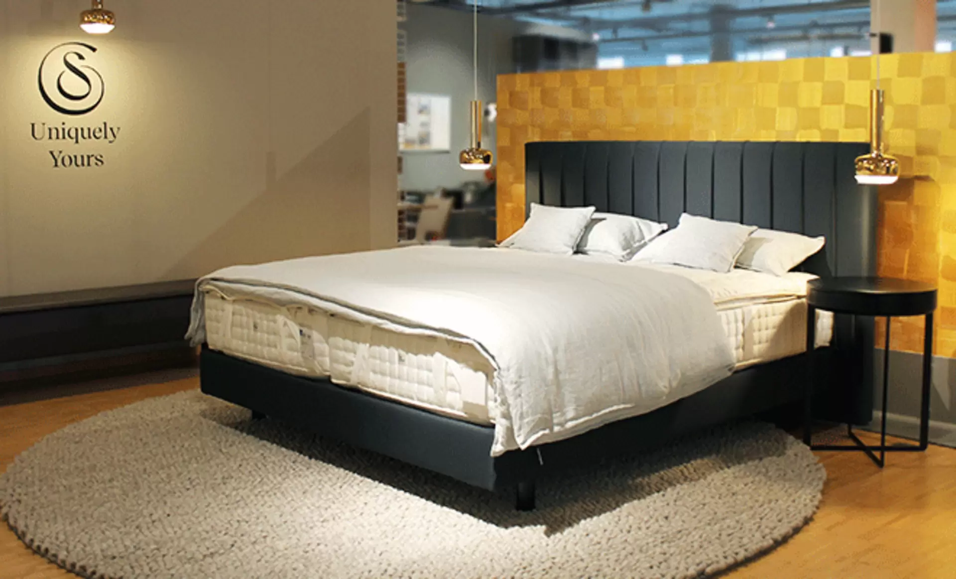Neues Highlight von Schramm: das Polsterbett Origins Angelique bei interni by inhofer