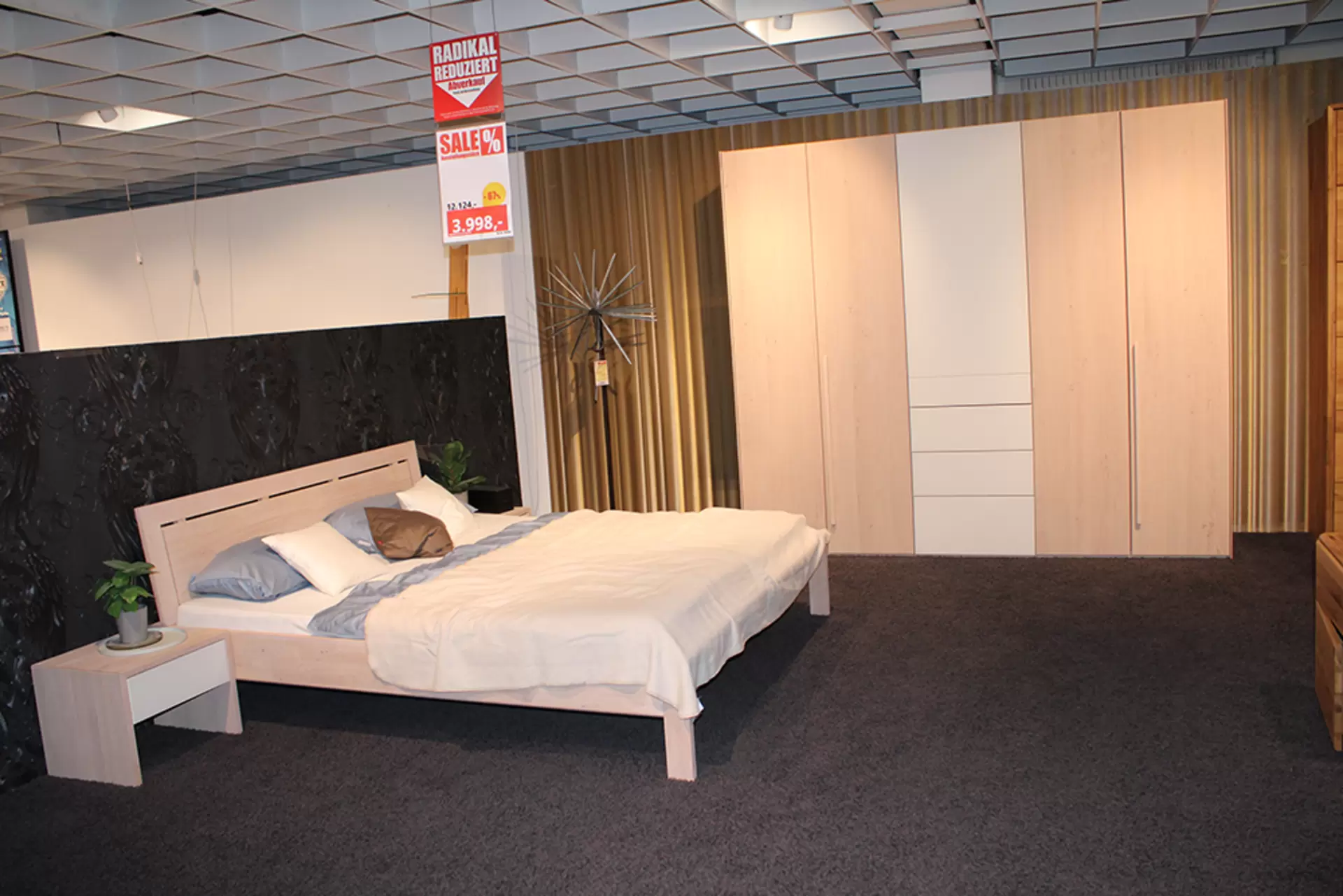 Das Schlafzimmer LUNETTO von Team 7 in hellem braun