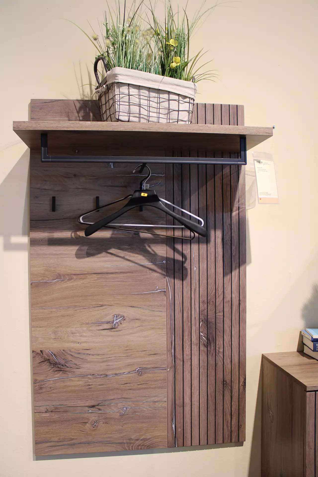 Garderobenpaneel LINEA Flagstaff Oak Umbra Nachbildung