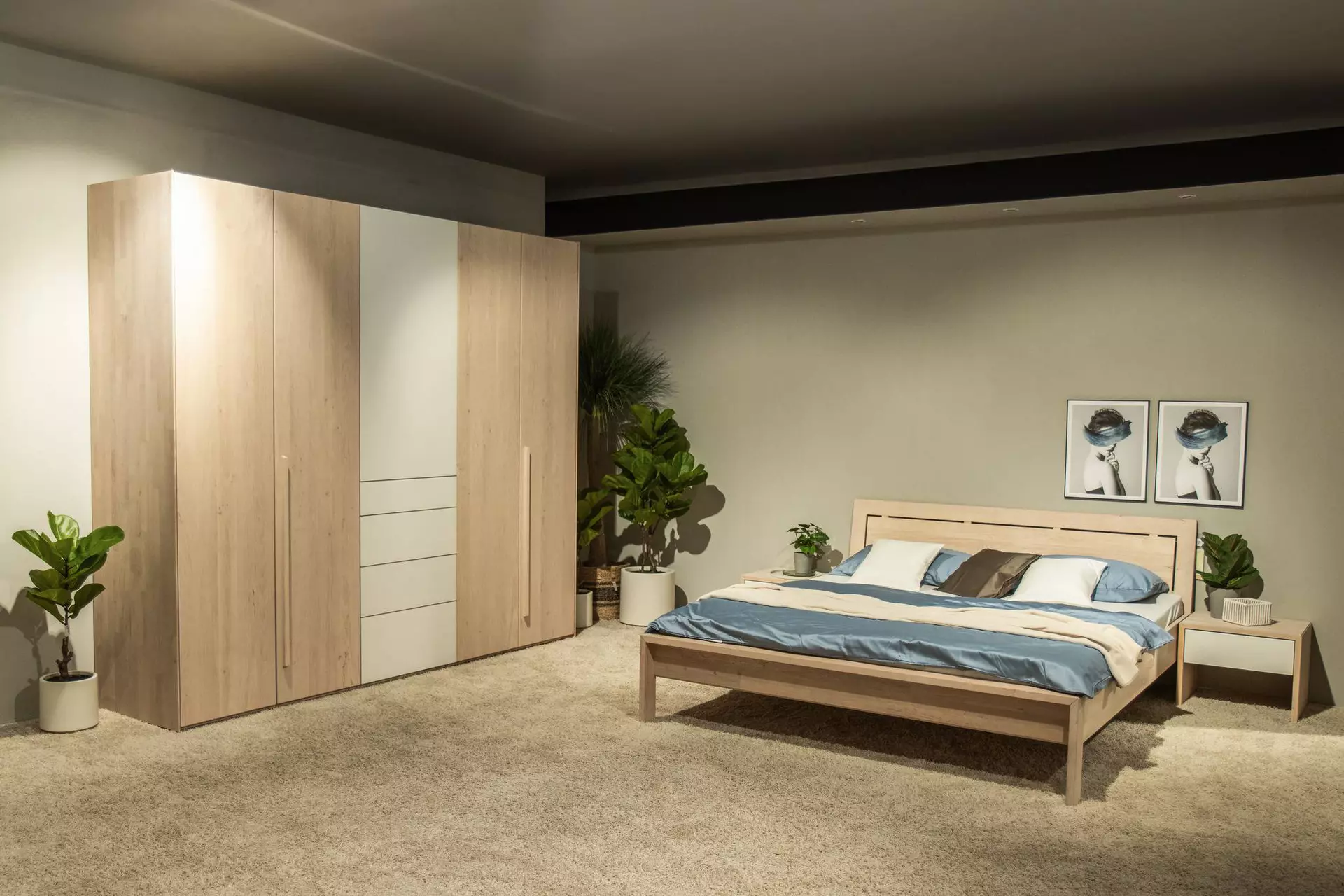 Drehtürenschrank LUNETTO TEAM7 Holz 60 x 226 x 254 cm