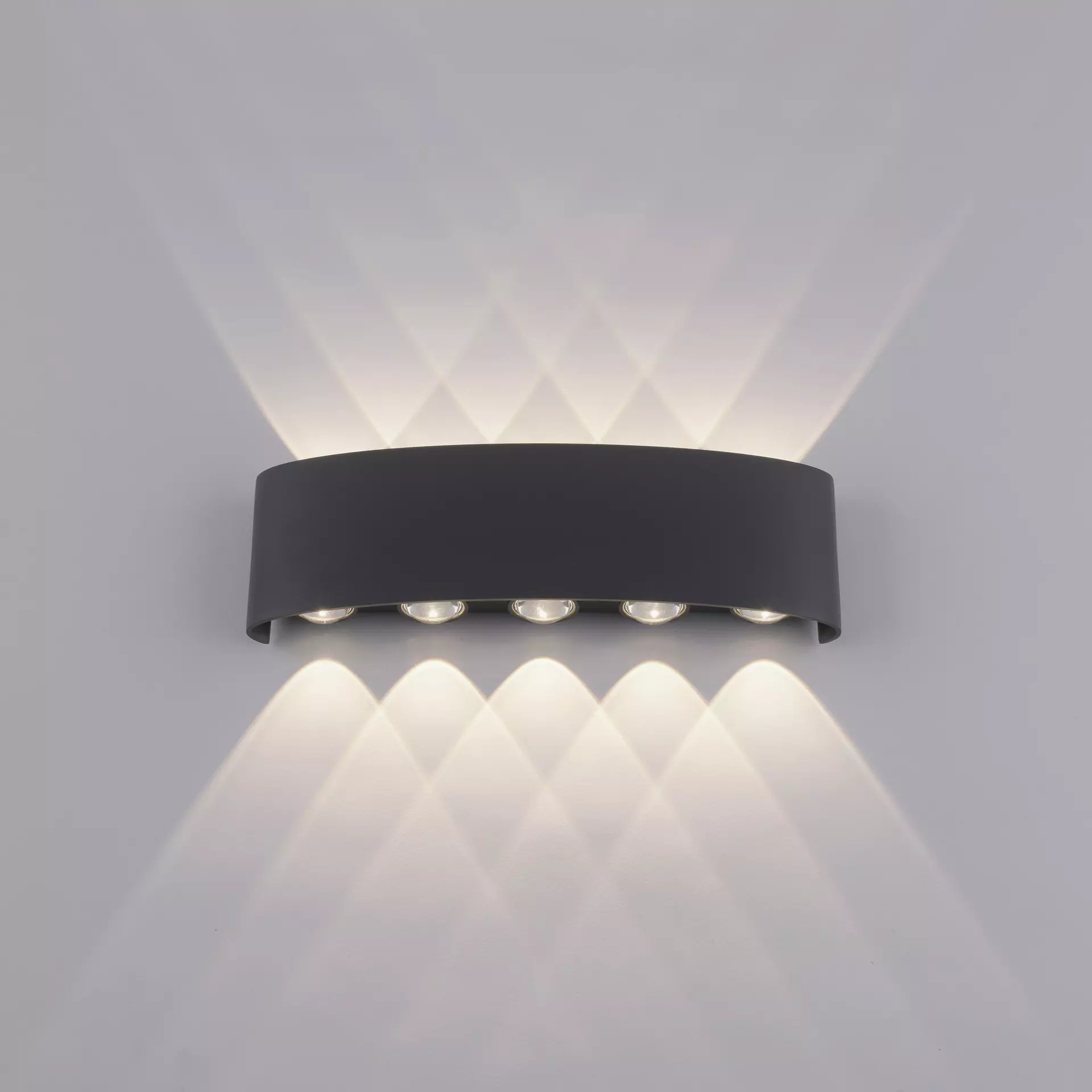 Wand-Aussenleuchte CARLO Paul Neuhaus Metall 27 x 8 x 4 cm