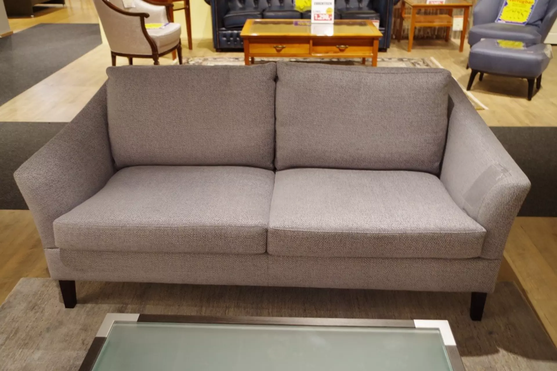 Sofa SALONI