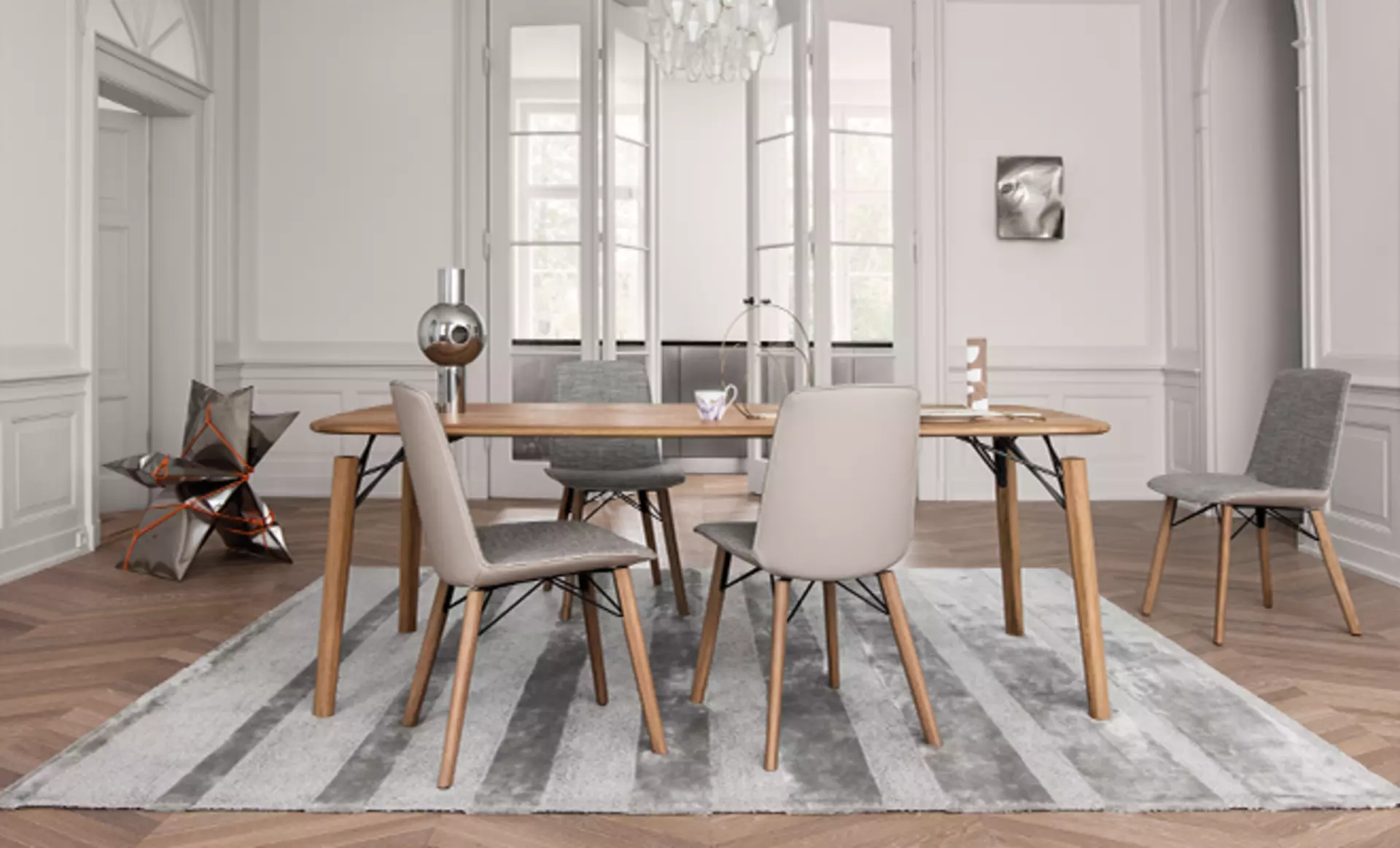 Esszimmergarnitur aus Holz mit Polsterstühlen von Rolf Benz 