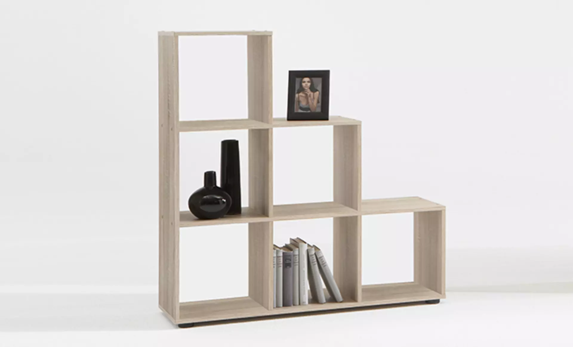 offenes Regal in Holzoptik