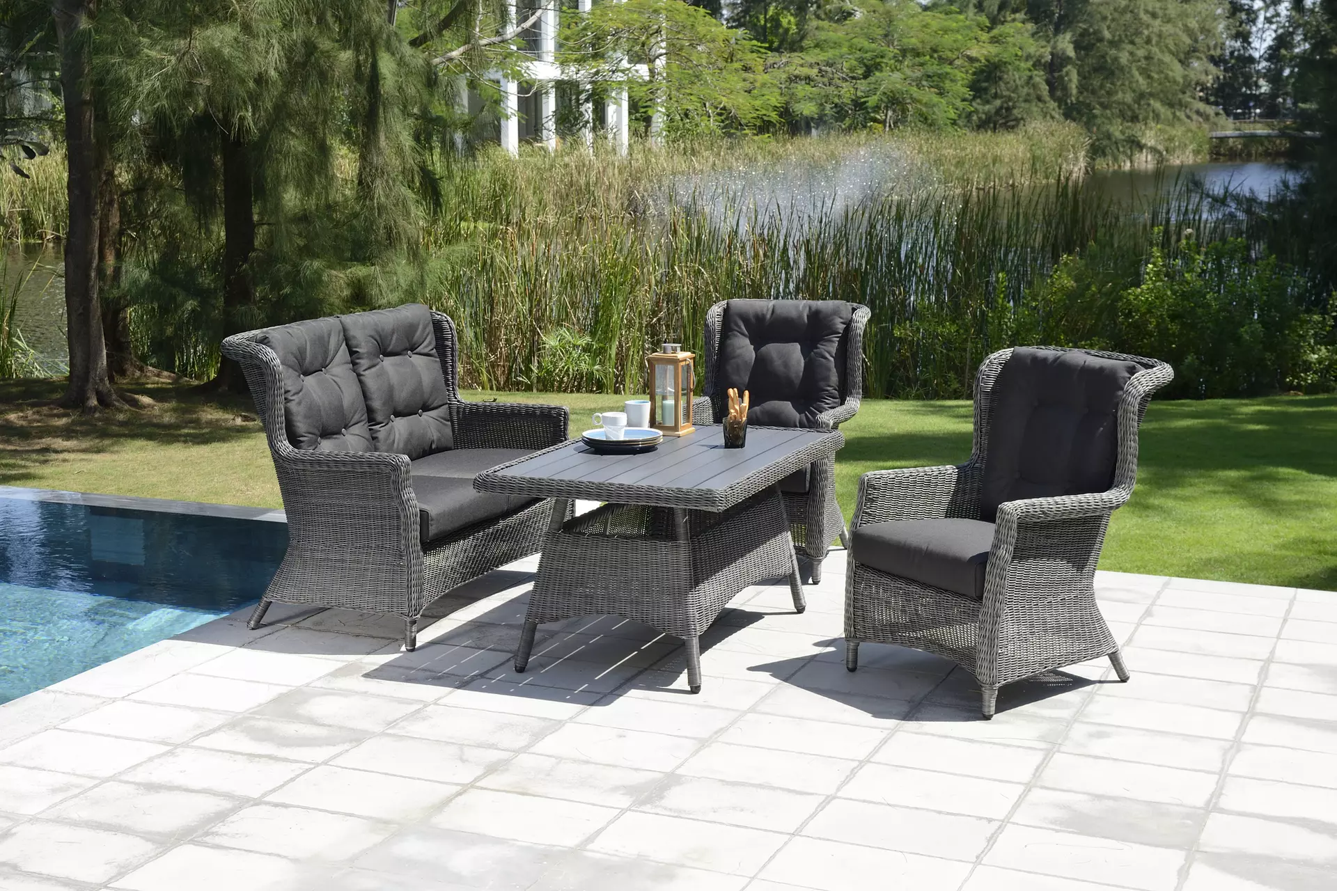 Gartentisch SVENJA Outdoor Metall 84 x 65 x 124 cm